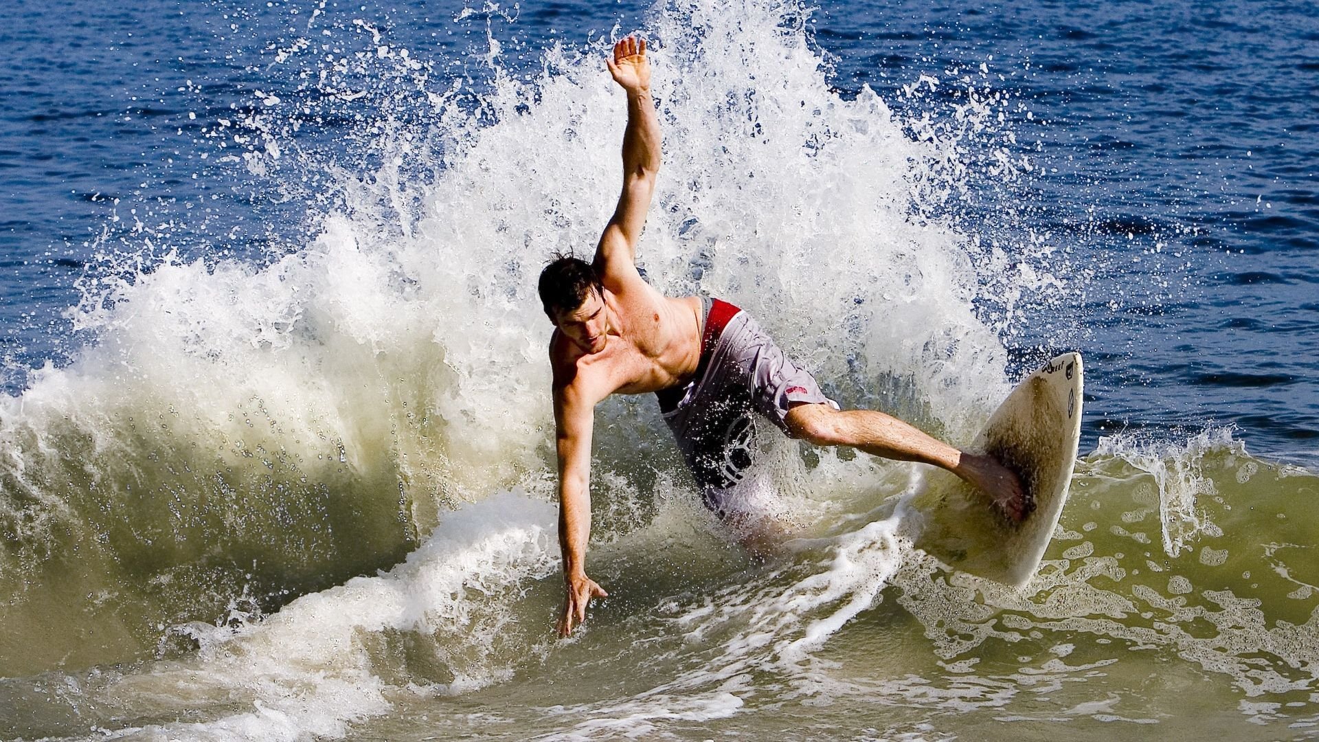 球场幕后：场馆、设备与赛事组织背后的故事，球场各个位置以及职务